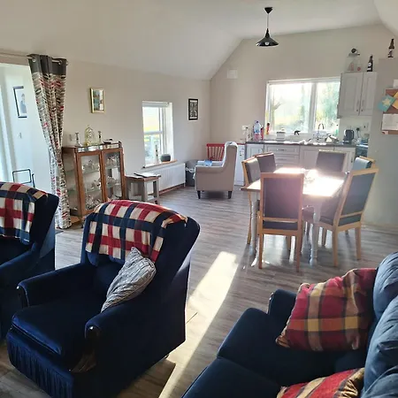 Lough Lea House, Bunnamuca