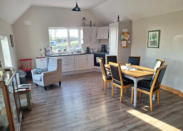 Lough Lea House, Bunnamuca